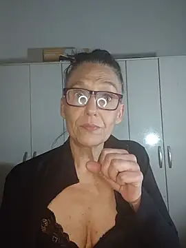 Ladykatheryna - De perrito meterme el dildo en la vagina