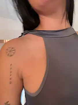 Emma_lopes - naked + finger pussy wet 🔥🎮🤤