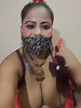 S_Shila_90 - BOOBS FLASH