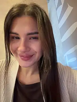 MiraReach - Play with wet pussy 👅