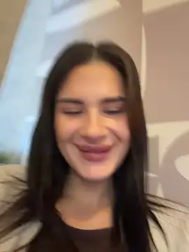MiraReach - Play with wet pussy 👅