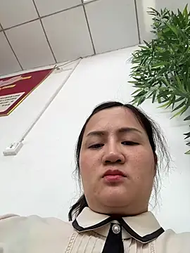 Amy1688 - 精油抹胸