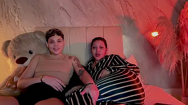 Marcella_and_laura - Lick pussy