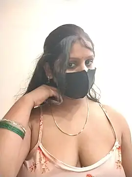Hotyrani07 - Dildo pussy show
