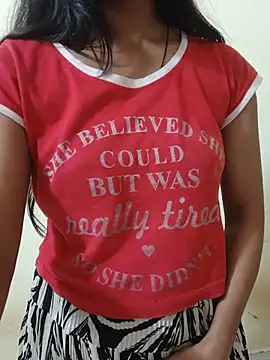 Sexy_Naina7