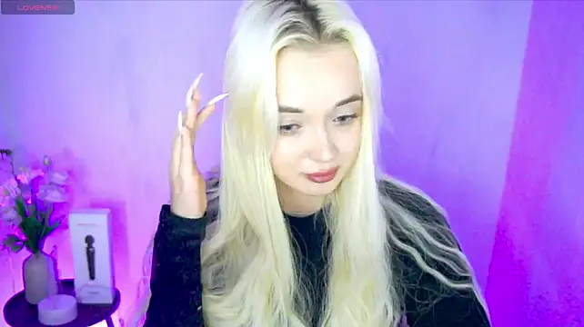 Ashley_S - )