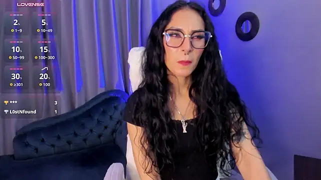Raia_Martin - 🍑🔥Suck dildo saliva droll