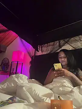 Odbodu - Bounce that fat ass on torso on floor