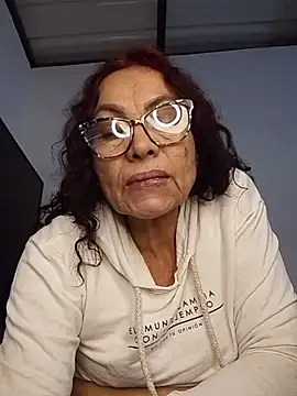 HOT_LATINA20 - Finger in pussy