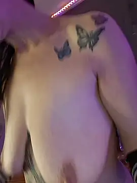 PeachyAriel - Pussy Squirt in Your Face/CloseUp 🍑💦😳