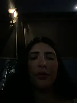 Cristal_Cerati_ - Fingering show in my pussy in the public
