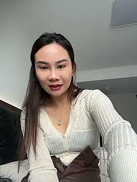 Yioyio-666 - jj抽插1分钟，最后完成任务可得小粉控制1分钟