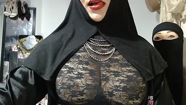 Nadia__abaud - PLAY MY HAIR PUSSY 😜😜😜