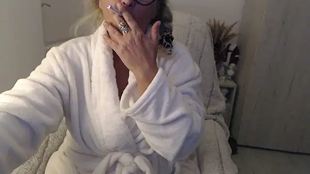 Divineblond - pussy