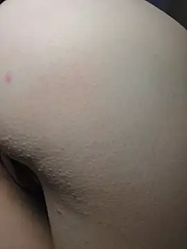 AmethystFoxx - Stretch pussy w/ thickest realistic toy