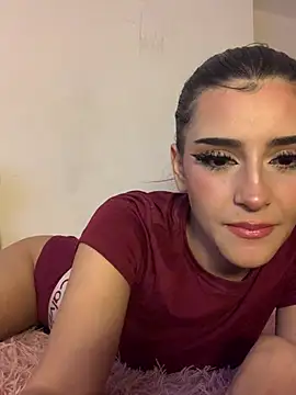 Ivy-777 - Montar dildo de espaldas