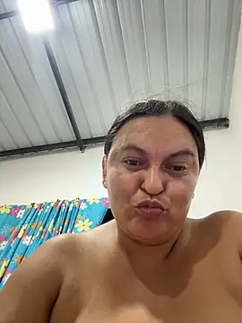 Horny-Mommy-Dirty - Squirt
