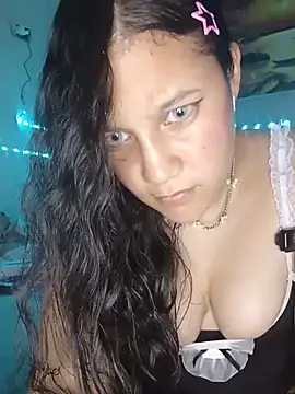 UrTeenieLatin - TITS OUT AND BOUCE 'EM X15 SECONDS