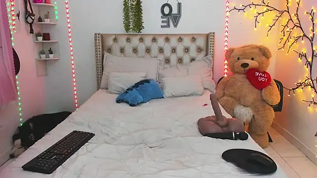 LenaStylesOA - 🍨💋Saliva on my nipples and suck tits