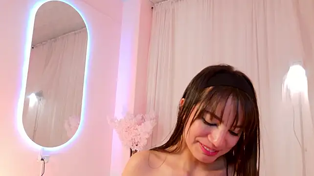 Trixxie_18 - BLOWJOB SO WET
