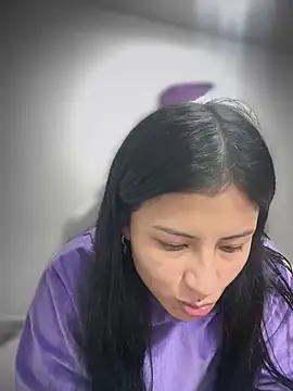 Little_anniee - dance naked