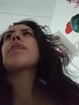 Queen_Ashly - Toy control 7min + squirt😏