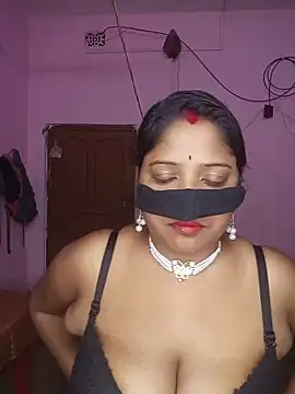 V-Hot-Sohana