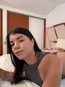 Emma_lopes