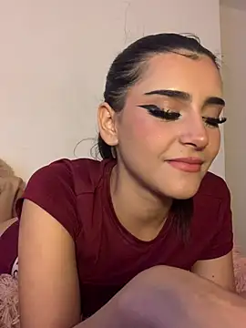 Ivy-777 - Montar dildo de espaldas