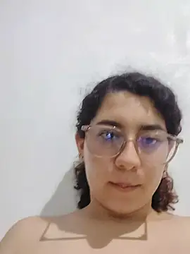 AmelieCurly - Oiled tits