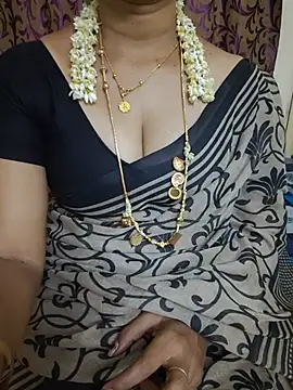 Tamil_rose471