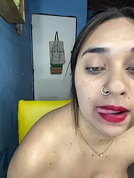 Zara344 - Tanguita fuera 🫦
