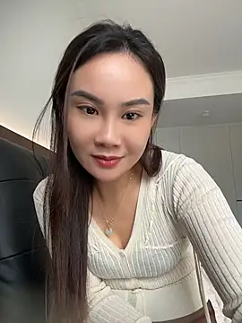 Yioyio-666 - jj抽插1分钟，最后完成任务可得小粉控制1分钟