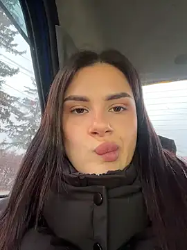 MiraReach - Fuck pussy in cafe 🫶🏼