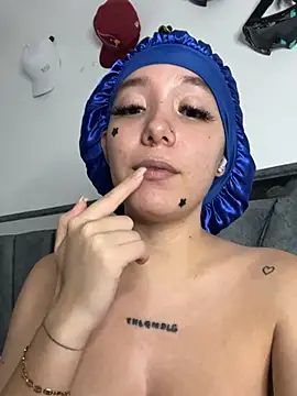 Alaia_princess - Riding dildo