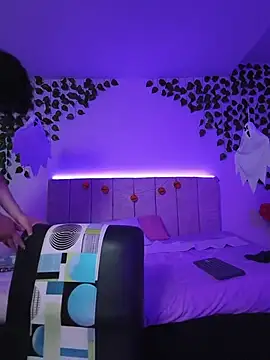 Beyume - Fingering pussy