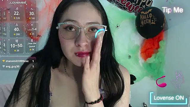 Angell_Hott- - 🎃MASTURBATION WITH FINGERS+PLUG👻