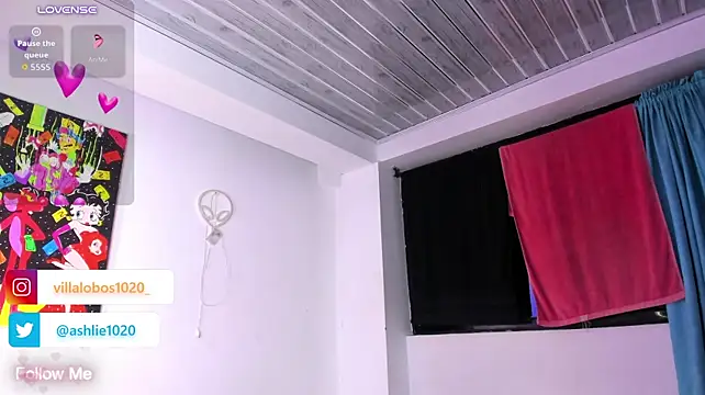 MiaVillalobos