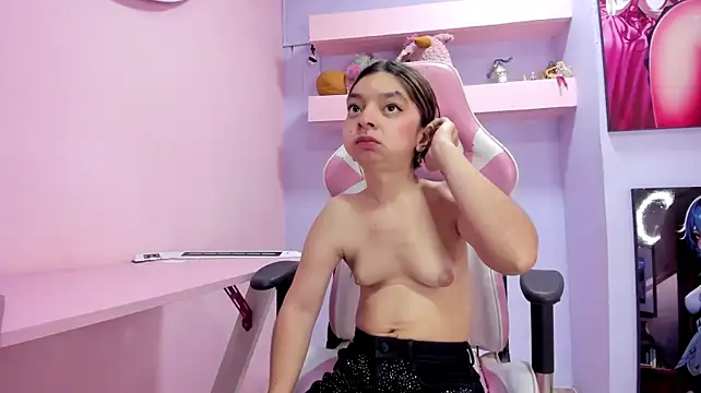 CharlotteMuller - make me vibrate my domi