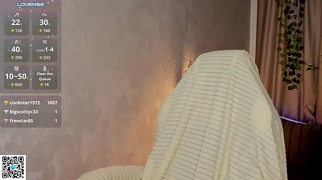 Lola_Dulche - cocontrol of the LUSH for 2 minutes