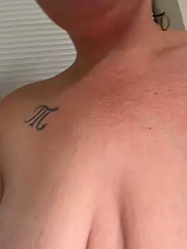 D-rough4420 - Take titties out