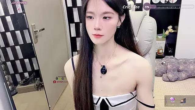 Yueyue-MM - 下空小狗侧趴+打pp20下