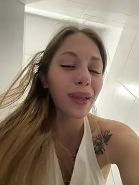 Olivia_Jemison - Lick my nipples + pinch them