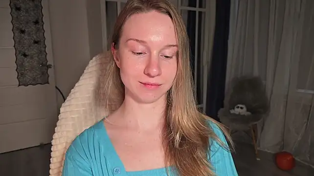 Eve_Sin - Suck big dildo (sloppy bj)