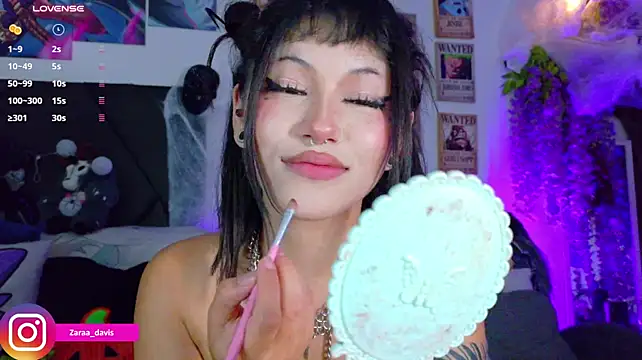 Zaradavis - big Squirt with my domi+play boobs