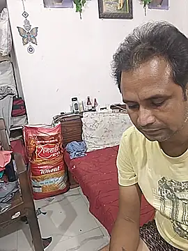 Priya_couple1 - Full need pusssy fingering