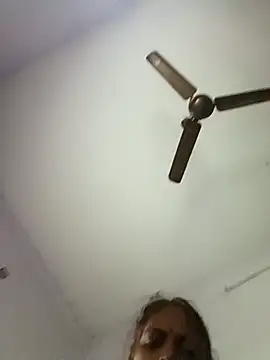 Swetha-tamil - Boob's oil massage