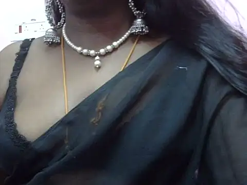 Tamil_Sindhu_1 - Boobs show
