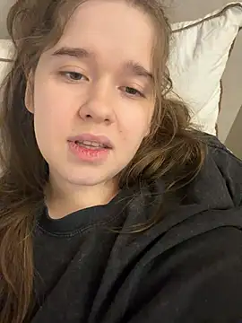 HornyGirlH - LICK NIPPLES