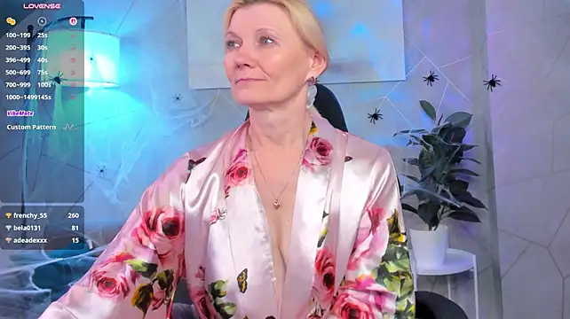 Julie_Lucas - unbutton one button of my shirt